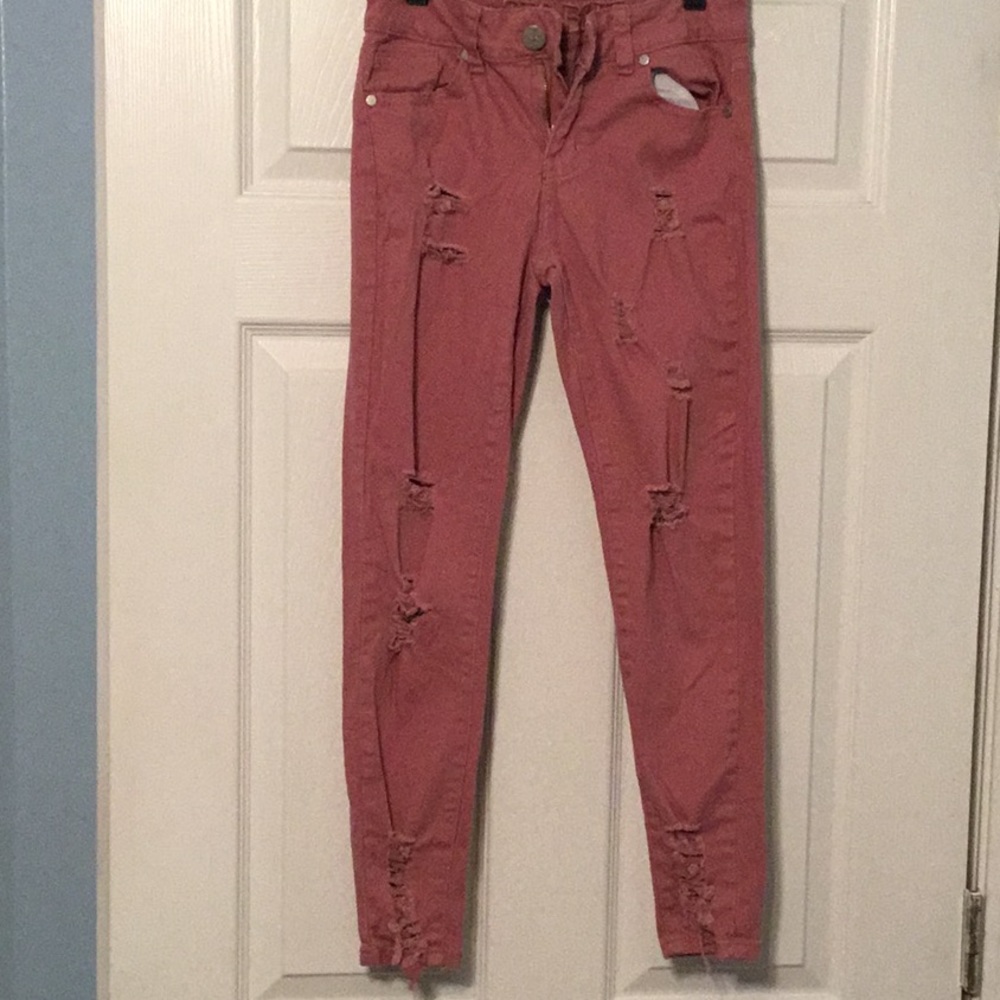 “Distressed” Look Pants- 5🌟 Condition